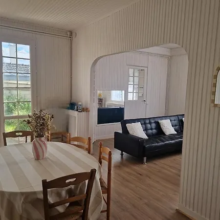 Βίλα Maison Avec Jardin Et Parking, Pres De Toutes Commodites